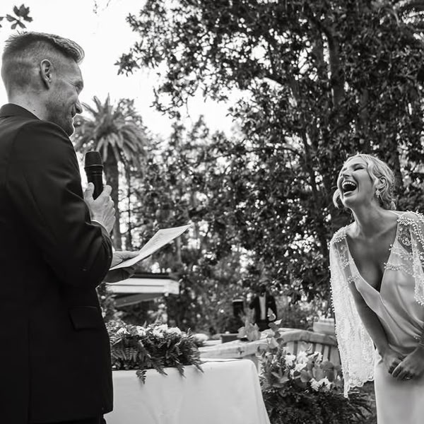 Novios en ceremonia